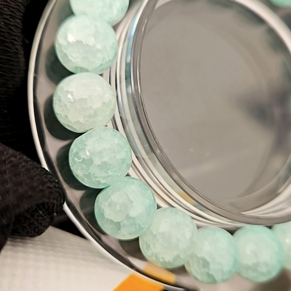 SOLD Aqua Green Czech Glass Crackle Bracelet - Picture 2 of 3